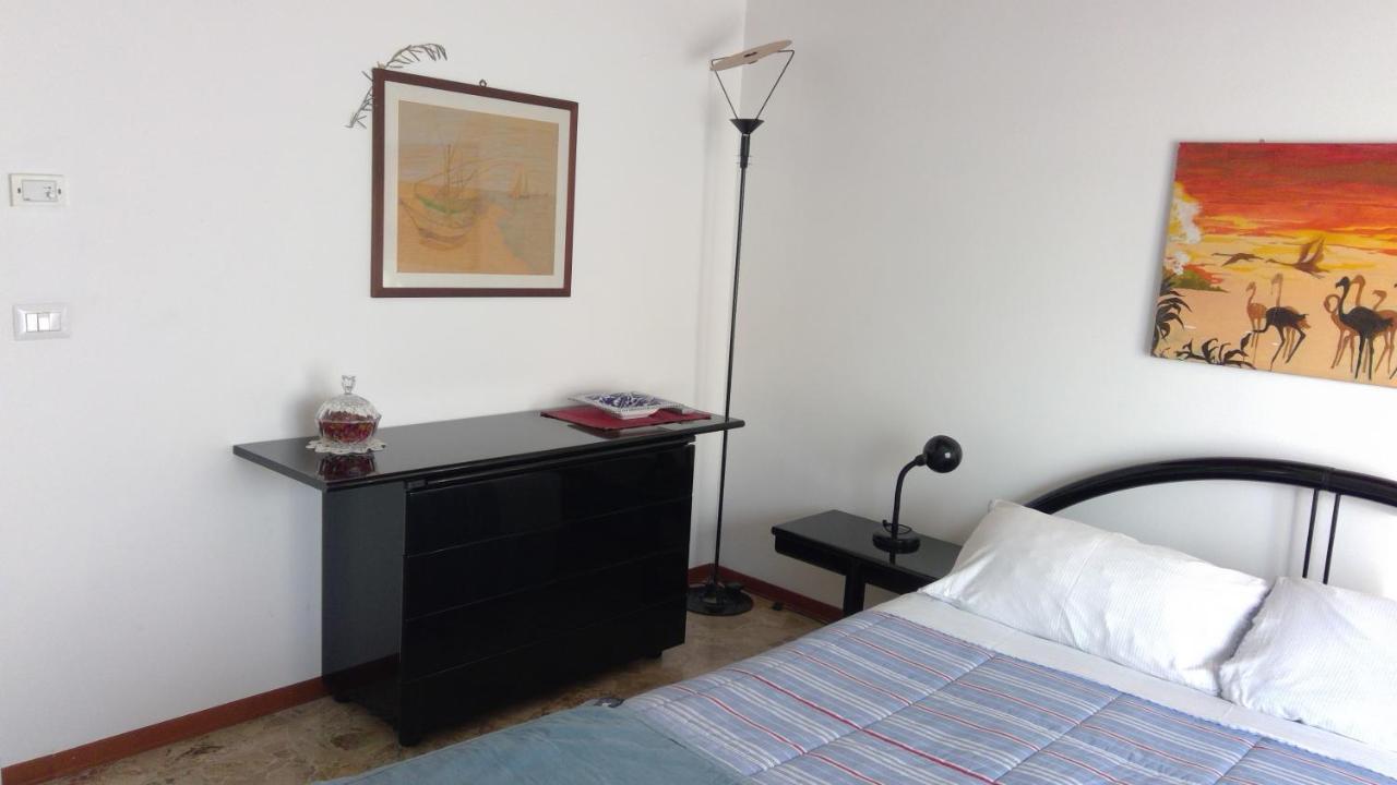 B&B Magenta Ngoại thất bức ảnh