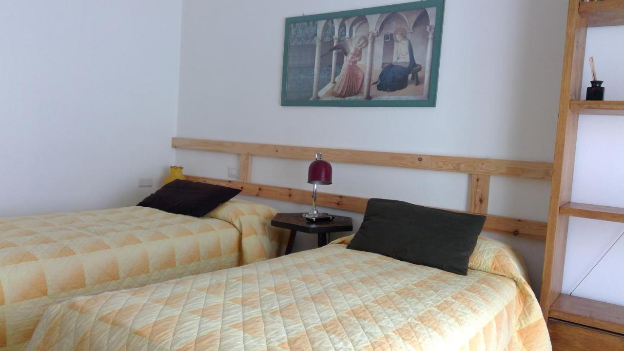 B&B Magenta Ngoại thất bức ảnh